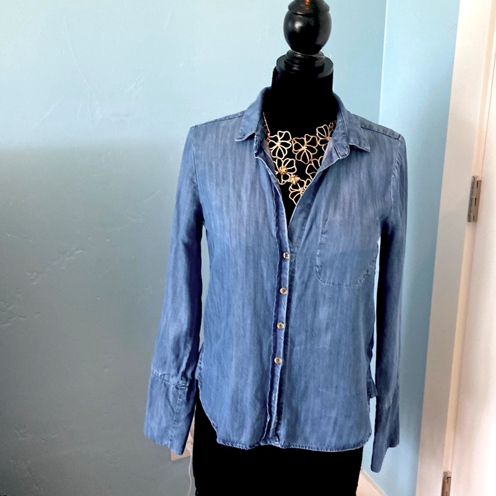 Anthropologie Elevenses Tencel denim shirt - size small